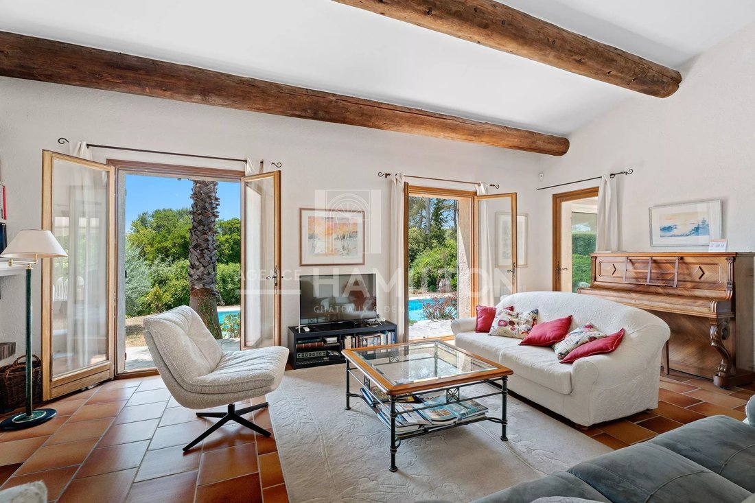 Villa in Valbonne, Provence-Alpes-Côte d'Azur, France 4 - 18337288
