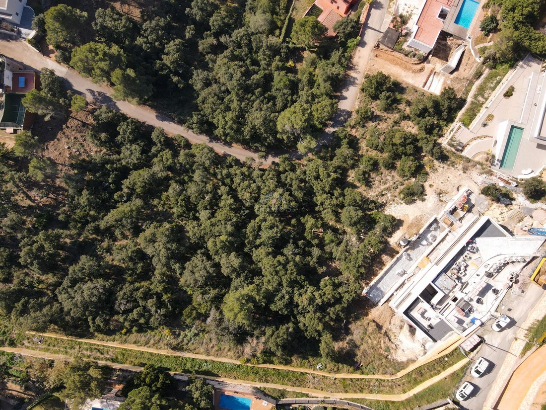 Land in Begur, Catalonia, Spain 2 - 18335176