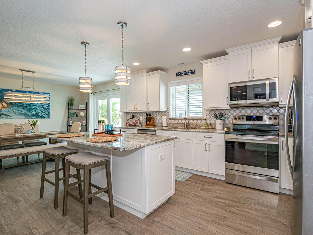 House in Fort Pierce, Florida, United States 3 - 18340874