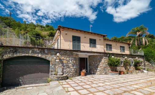 Villa a Riva Ligure, Liguria, Italia 1