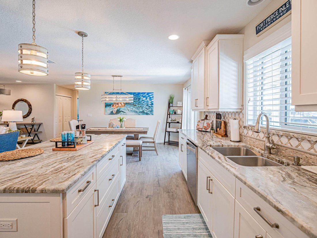 House in Fort Pierce, Florida, United States 2 - 18340874