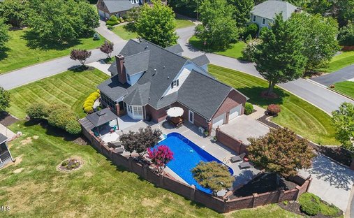 House in Johnson City, Tennessee, United States 1