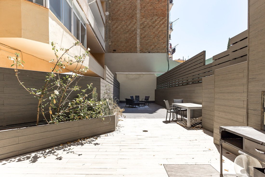 Apartment in Eixample, Barcelona, Spain 2 - 18340562
