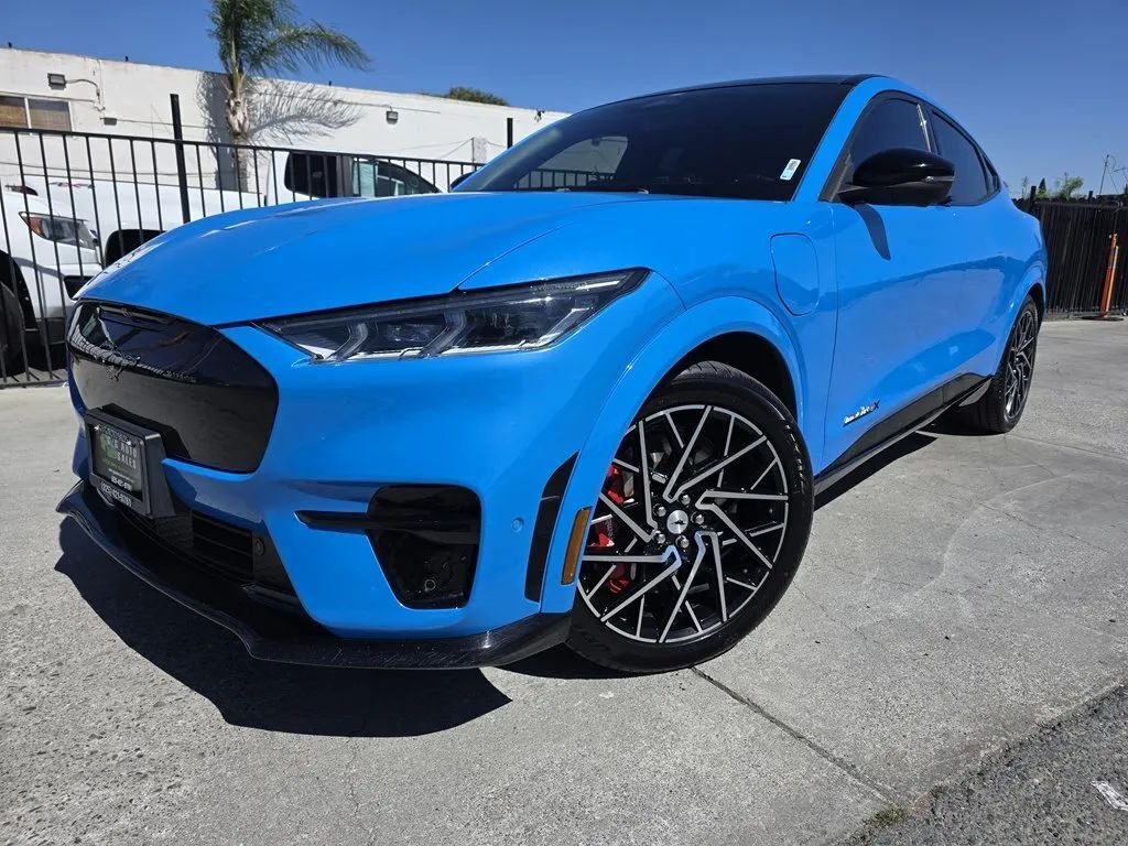 Suv in Antioch, CA, United States 1 - 18338099