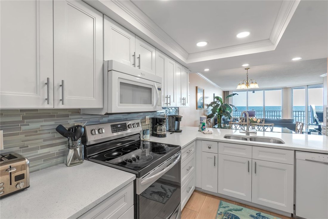 Condo in Holmes Beach, Florida, United States 5 - 18339840