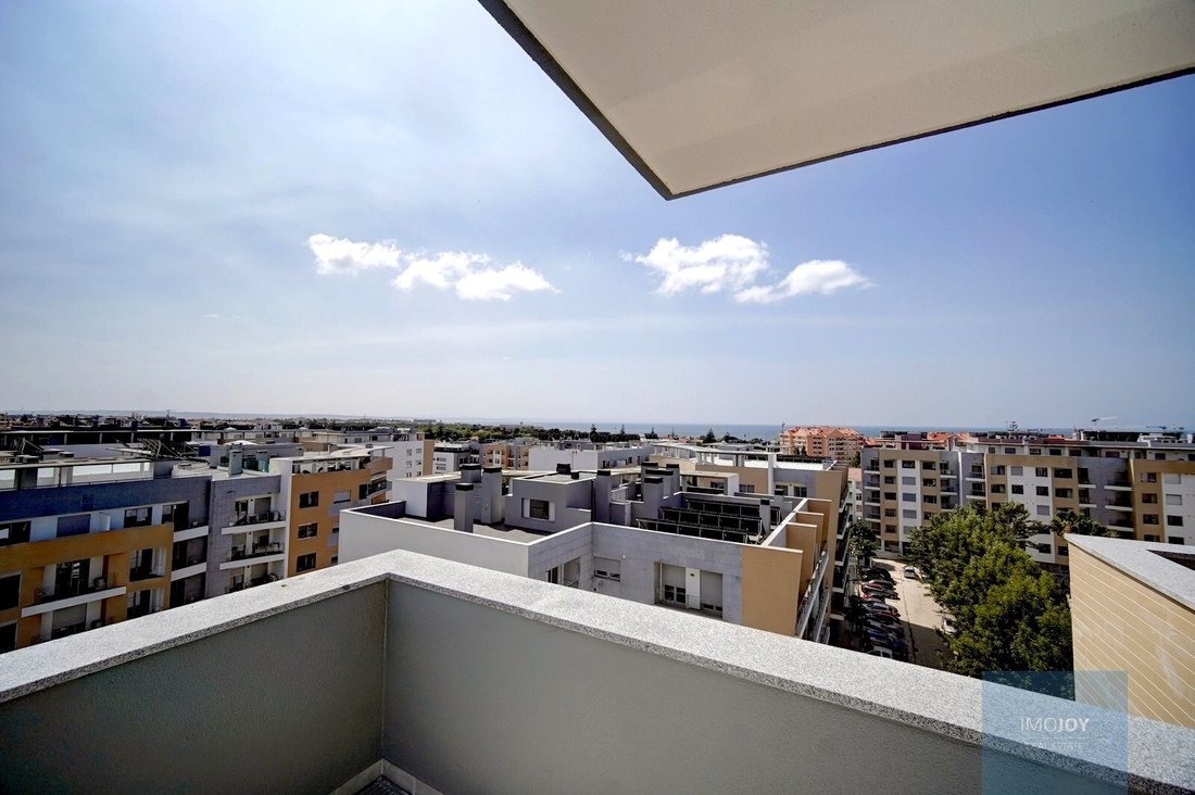Apartment in Carcavelos e Parede, Lisbon, Portugal 1 - 18337372