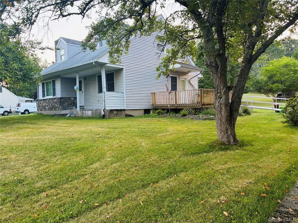 House in Airmont, New York, United States 4 - 18341728