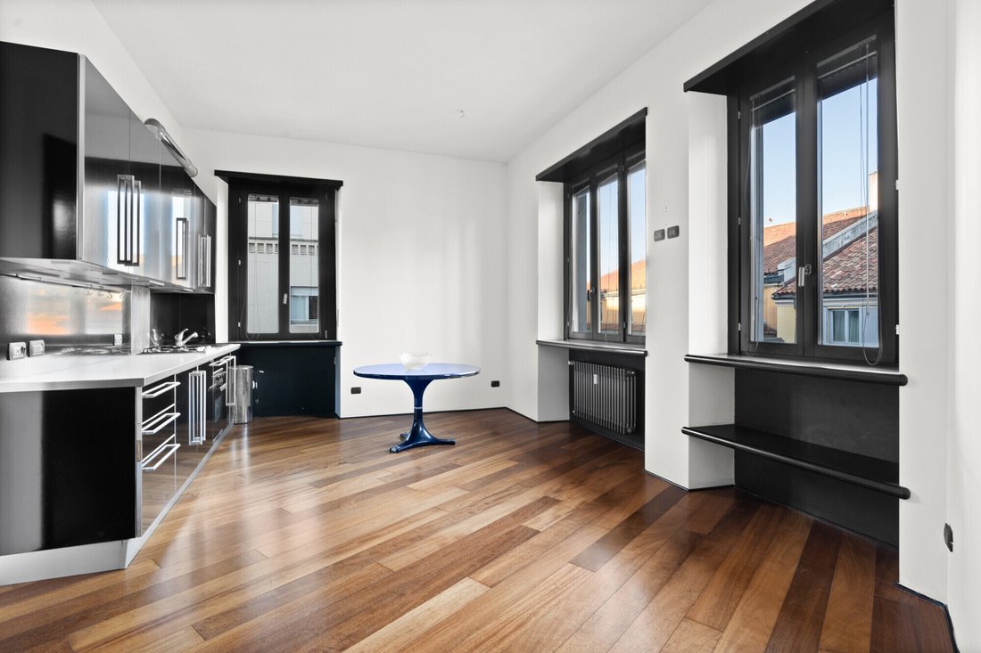 Apartment in Historic Center, Milan, Lombardy 1 - 18336756