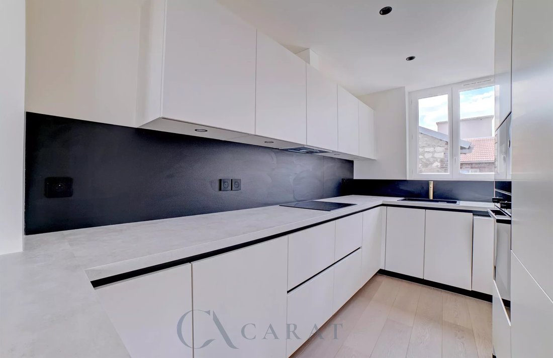 Apartment in Reine-Mairie, Boulogne-Billancourt, France 3 - 18337520