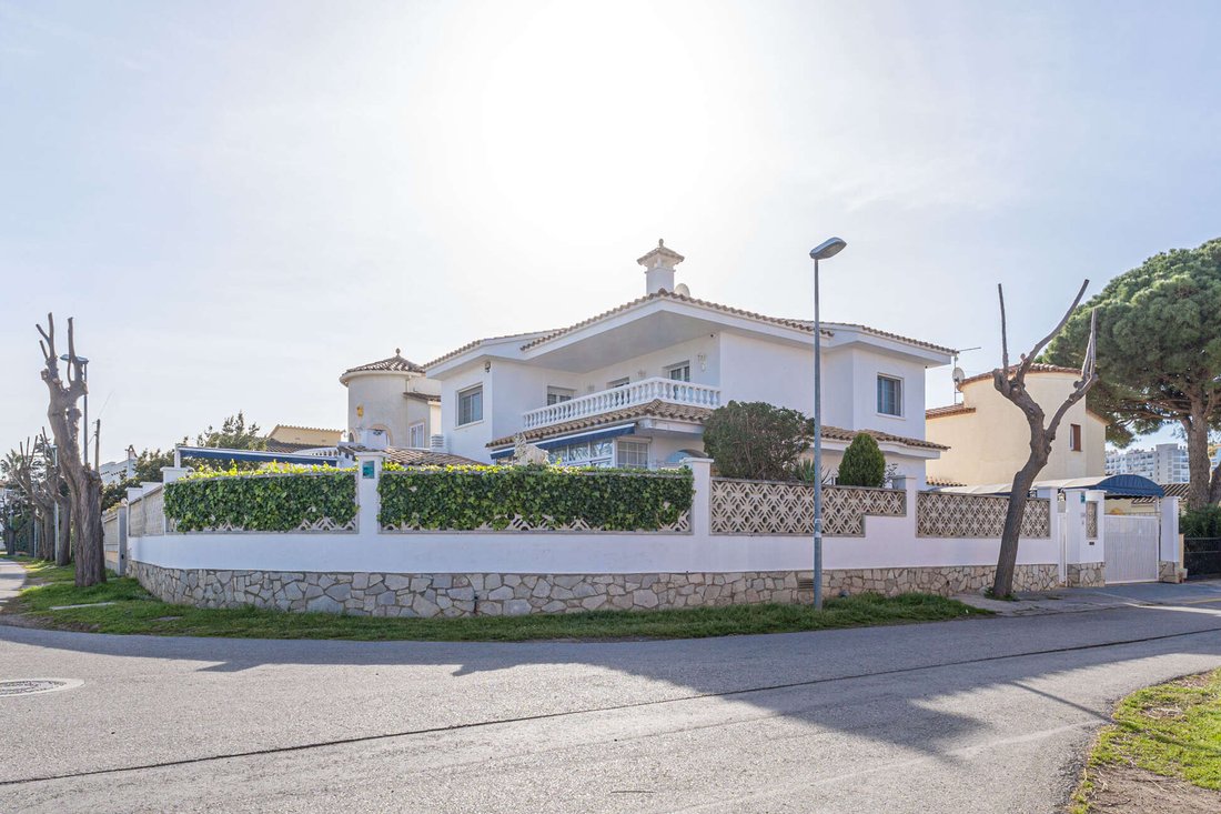 House in Empuriabrava, Catalonia, Spain 2 - 18336509