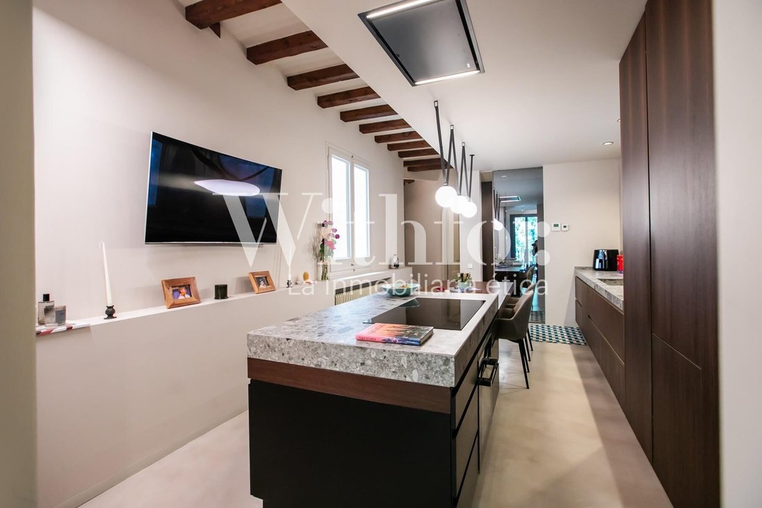 Apartment in Eixample, Barcelona, Spain 3 - 18300595