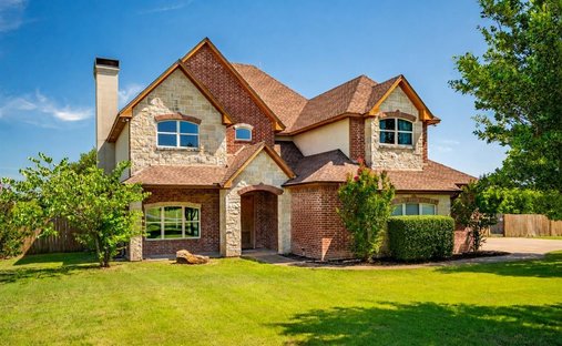 House in Rio Vista, Texas, United States 1
