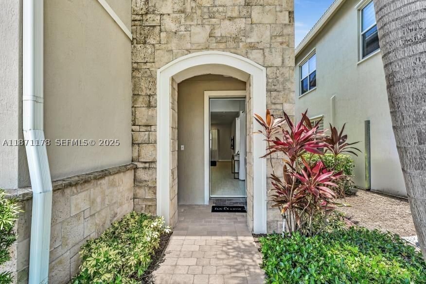 House in Hollywood, Florida, United States 5 - 17202716