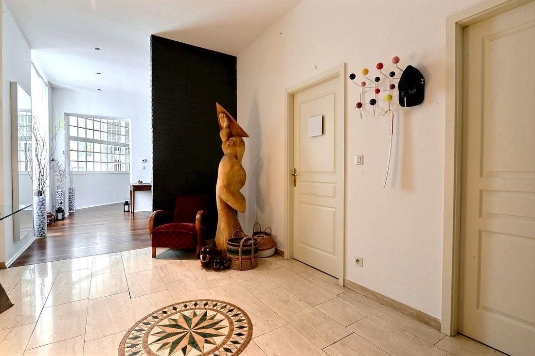 Penthouse in Cité Briand Sud, Mulhouse, France 2 - 18129744