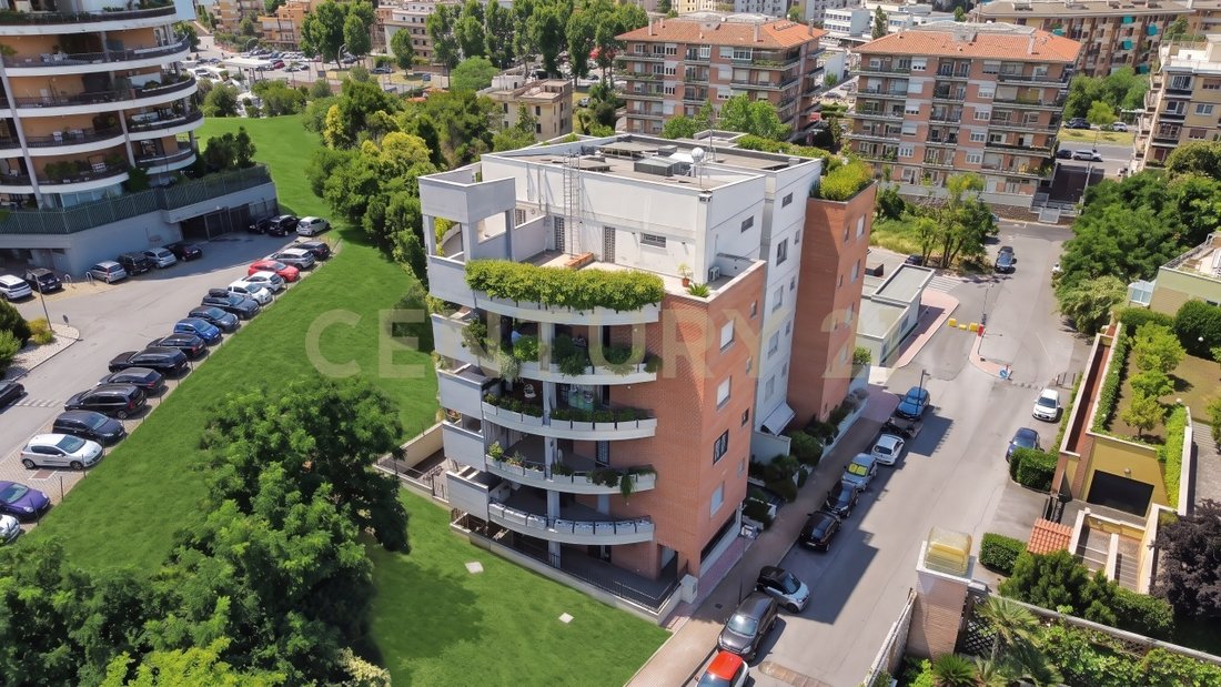 Apartment in Monte Sacro - Nuovo Salario, Rome, Lazio 1 - 18336081