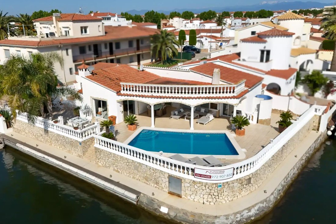 House in Empuriabrava, Catalonia, Spain 5 - 18336852