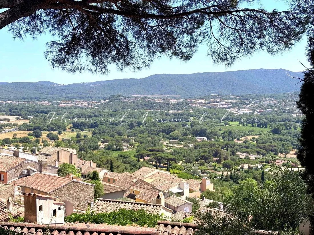 House in Grimaud, Provence-Alpes-Côte d'Azur, France 3 - 18337549