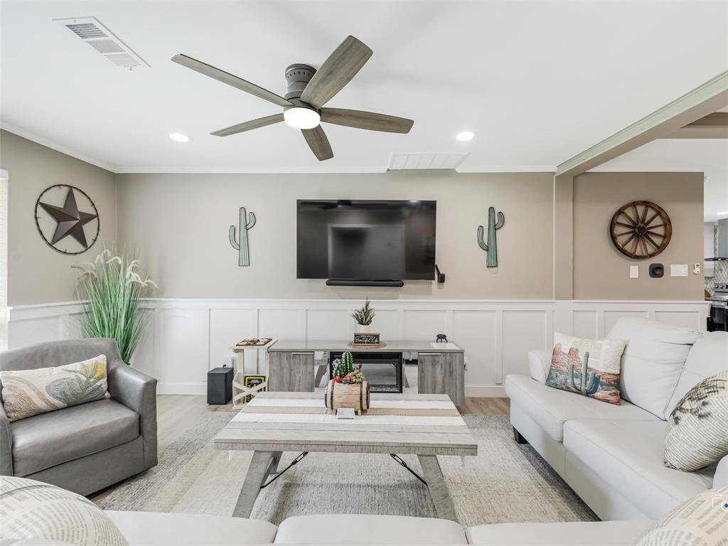 House in Arlington, Texas, United States 4 - 18336041