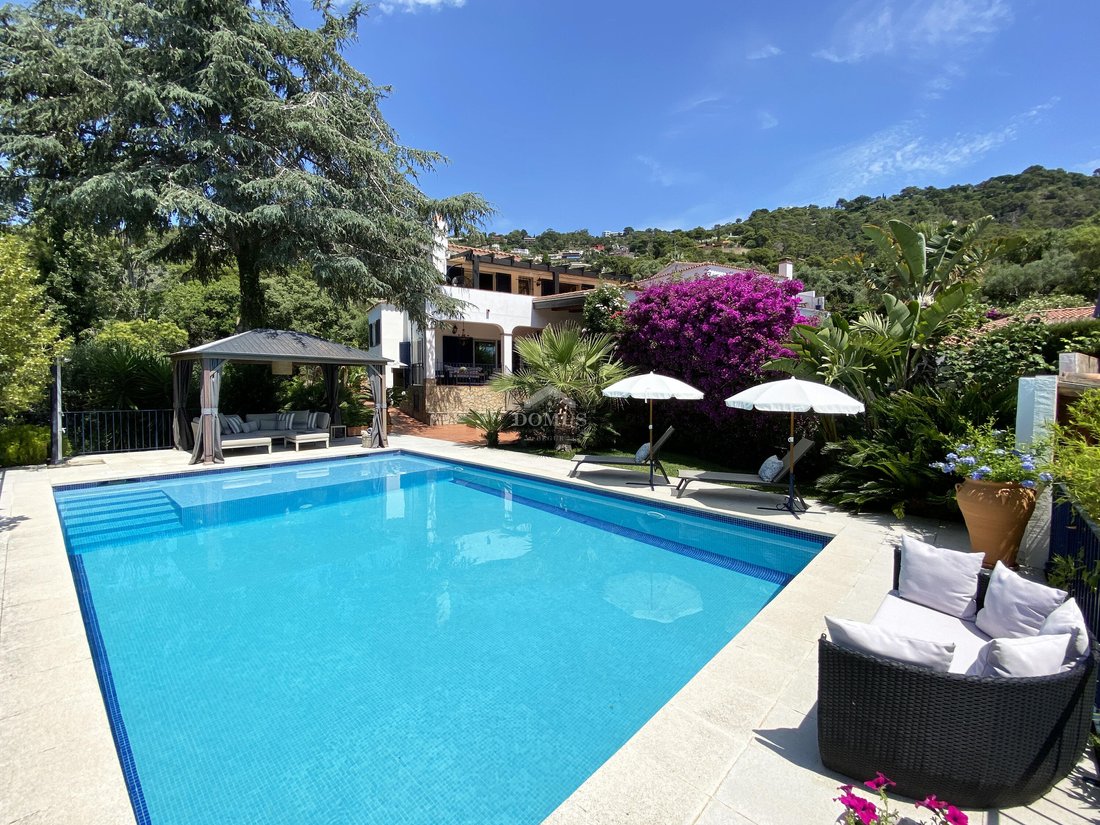 Villa in Begur, Katalonien, Spanien 1 - 18335903