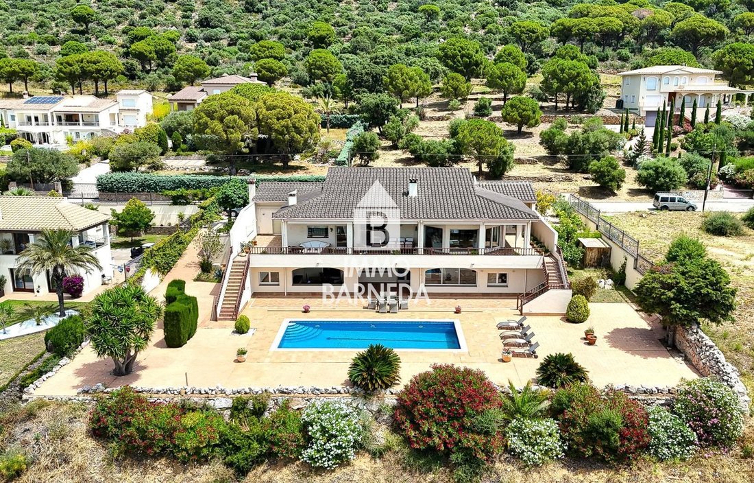 Villa in Roses, Catalonia, Spain 3 - 18335519