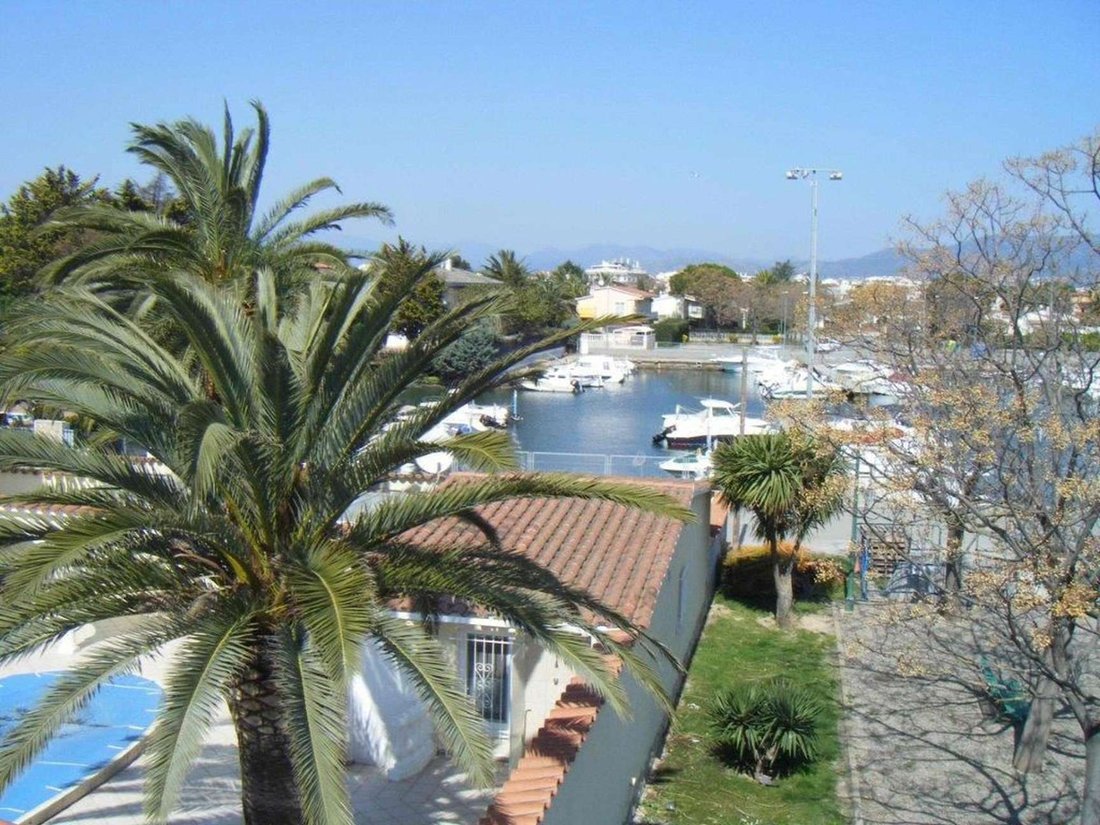 House in Empuriabrava, Catalonia, Spain 1 - 18336866