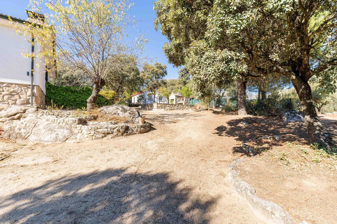 House in Valdemorillo, Comunidad de Madrid, Spain 2 - 18341113