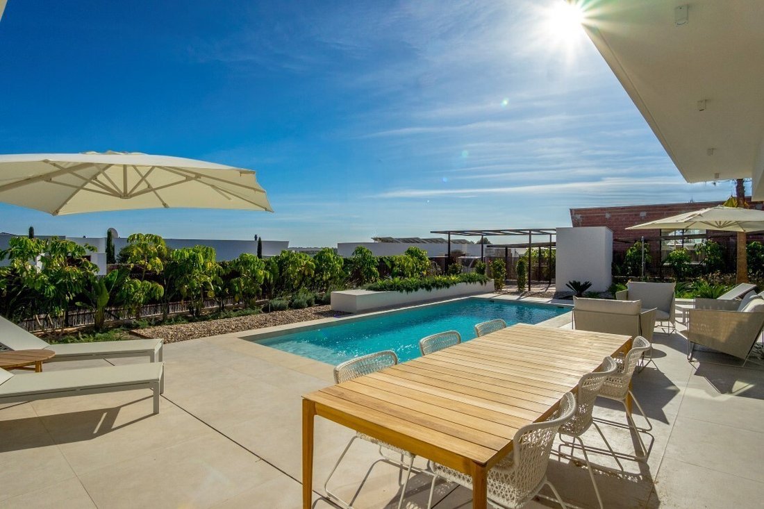 Villa in Orihuela, Valencian Community, Spain 5 - 18335586