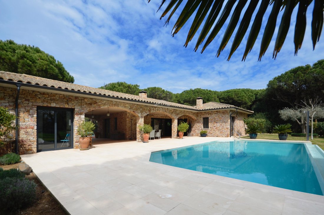 Villa in Pals, Catalonia, Spain 1 - 18335890