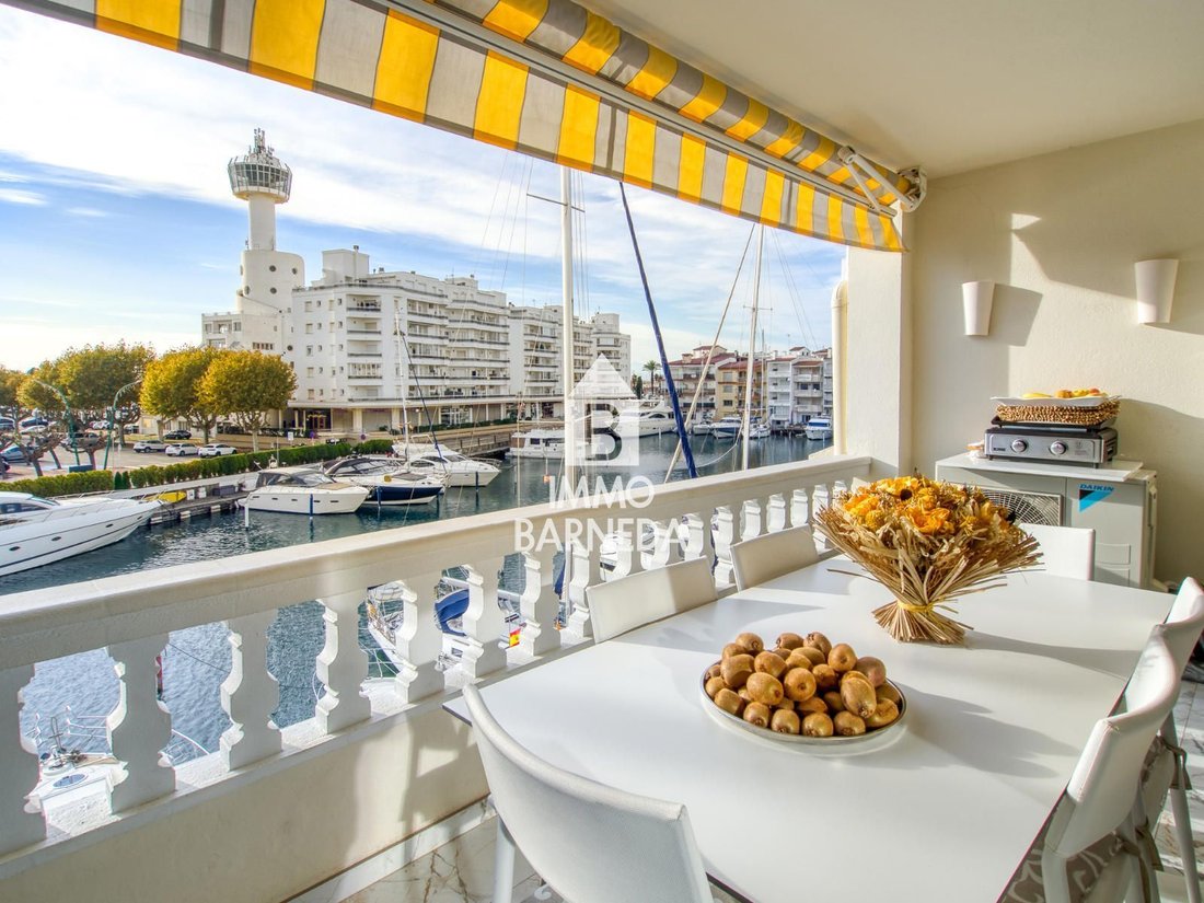 Wohnung in Empuriabrava, Katalonien, Spanien 1 - 18336882