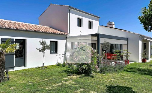 House in Noirmoutier Centre, Noirmoutier-en-l'Île, France 1