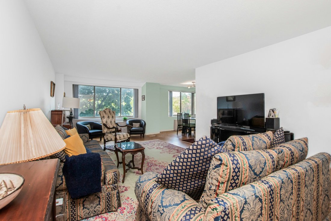 Co Op in New York, New York, United States 1 - 18339913