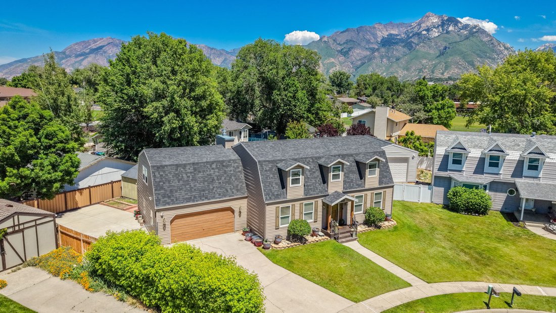 House in Sandy, Utah, United States 2 - 18340121