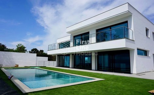 Villa in Lloret de Mar, Katalonien, Spanien 1