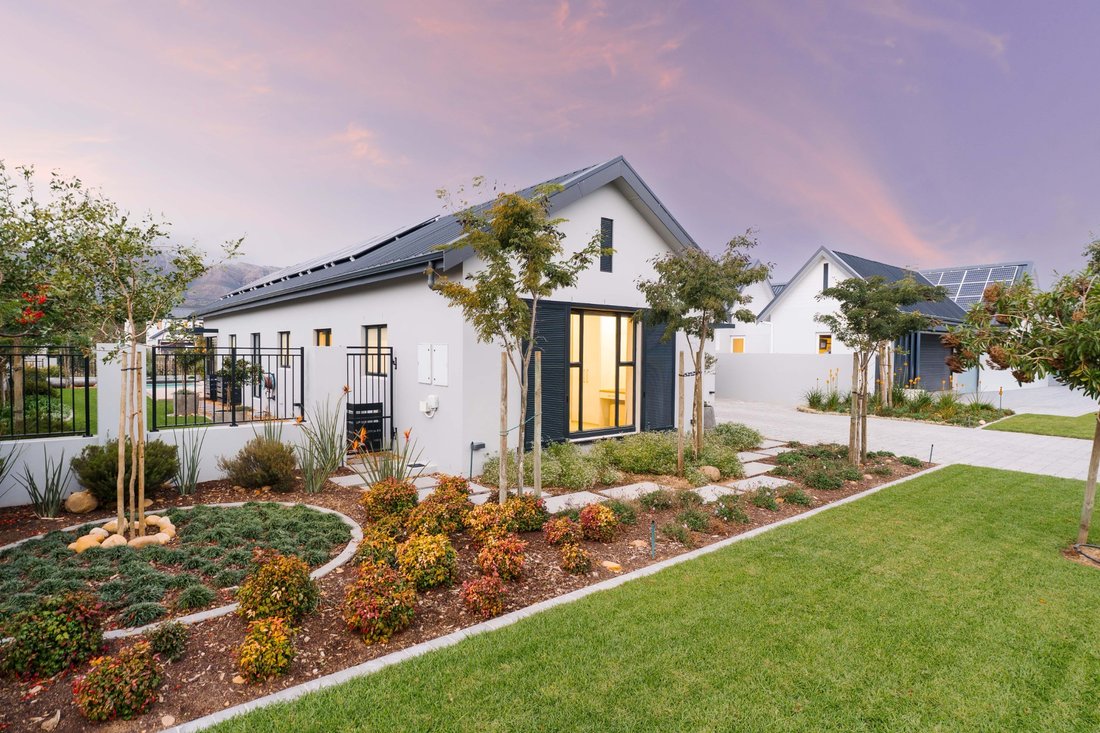 House in Paarl, Western Cape, South Africa 3 - 18341186