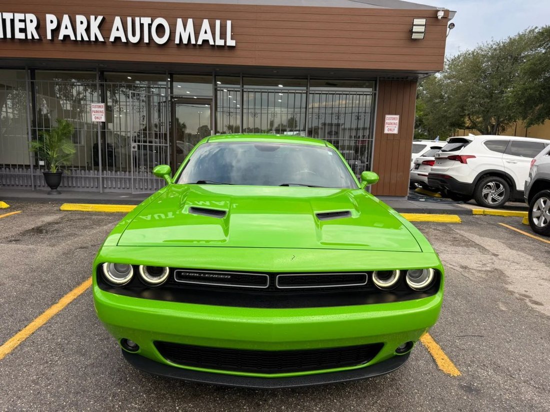 Coupe in Orlando, FL, United States 2 - 18338671