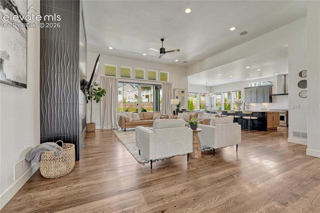 House in Colorado Springs, Colorado, United States 4 - 18338971