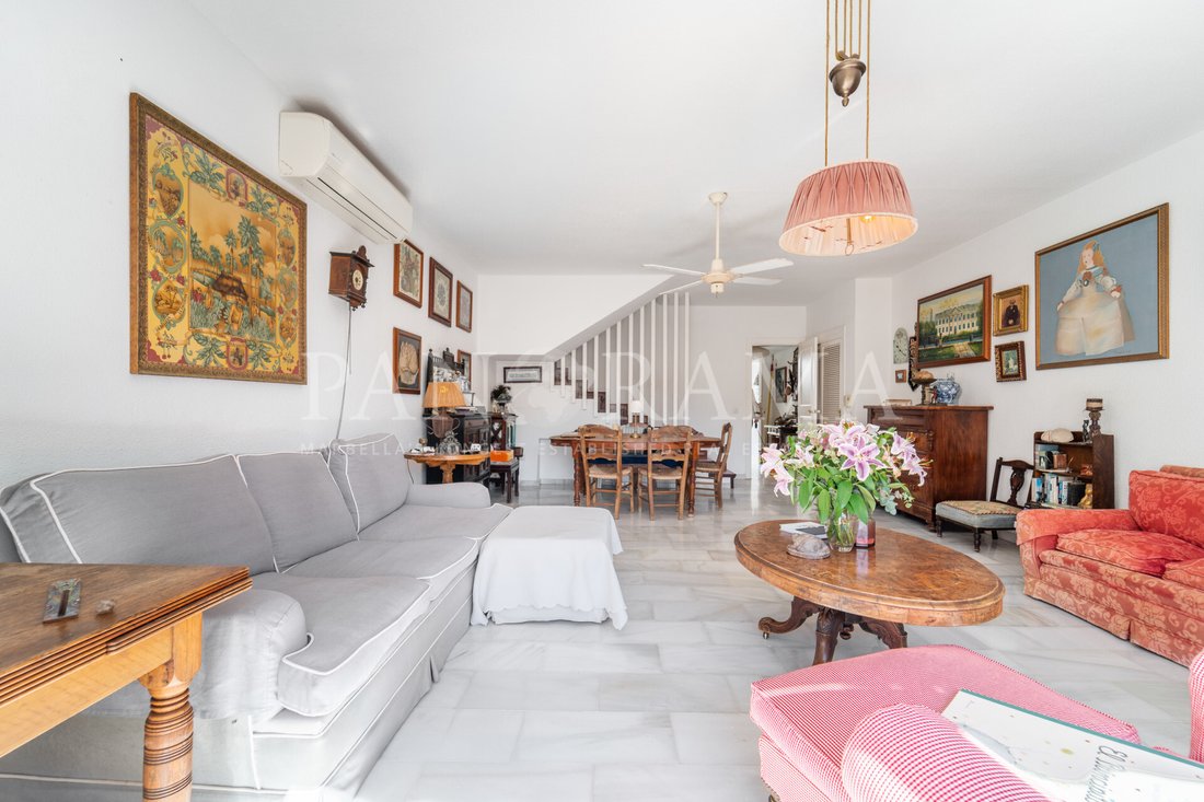 Townhouse in Marbella, Andalusia, Spain 5 - 18341191
