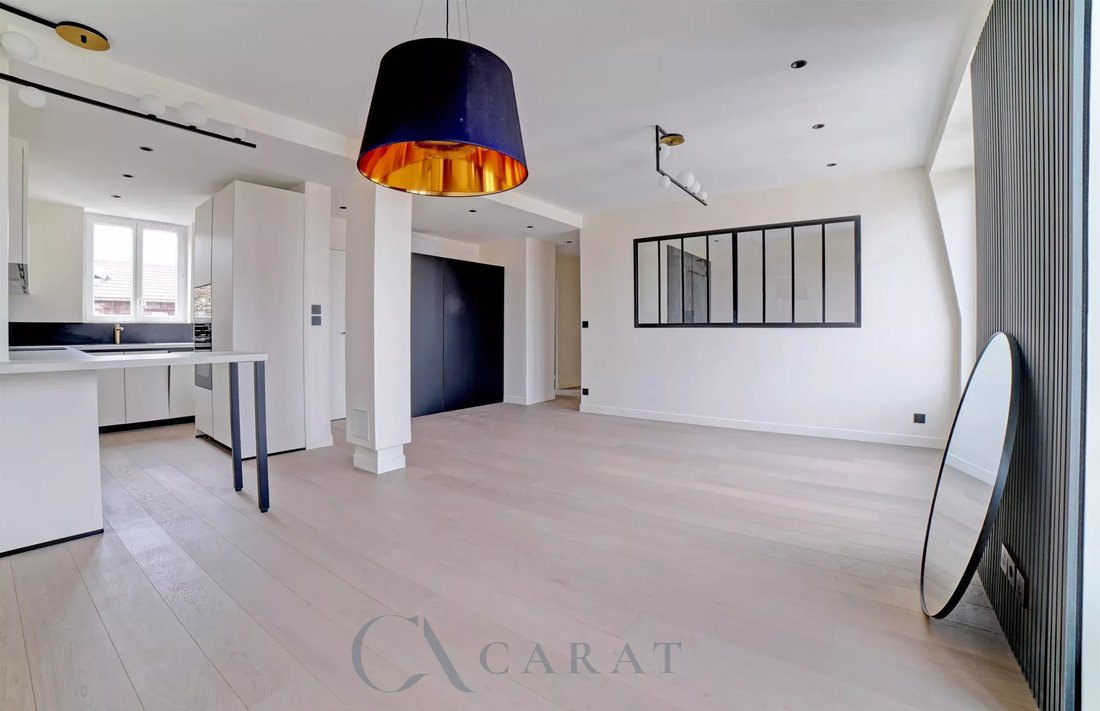 Apartment in Reine-Mairie, Boulogne-Billancourt, France 1 - 18337520