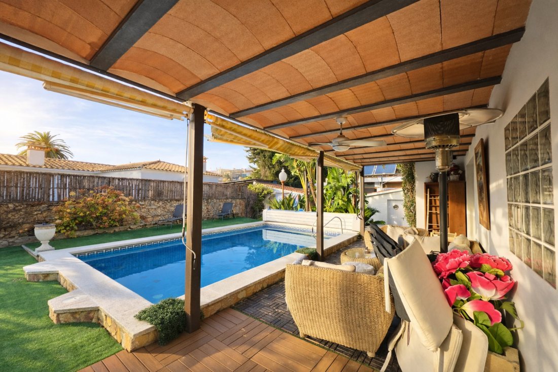 House in Empuriabrava, Catalonia, Spain 4 - 18336781