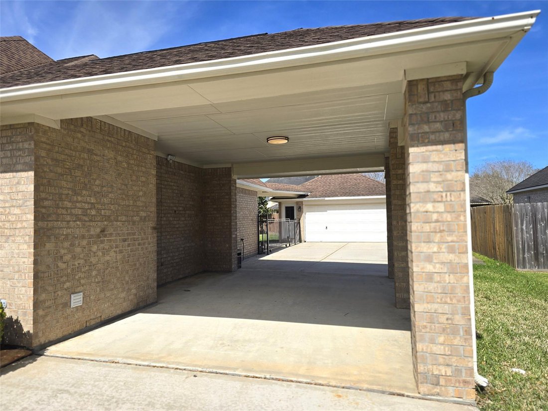 House in Friendswood, Texas, United States 2 - 18340917