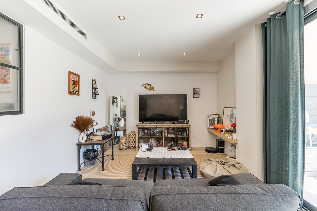 Apartment in Eixample, Barcelona, Spain 3 - 18340562