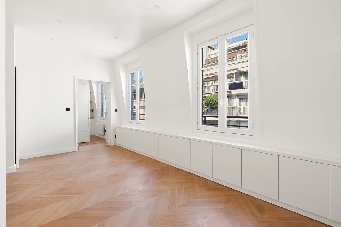Apartment in Chaillot, Paris 16e Arrondissement, Paris 2 - 18335061
