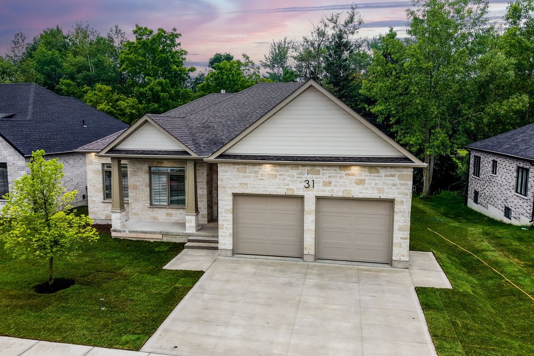 House in Listowel, Ontario, Canada 4 - 18334676