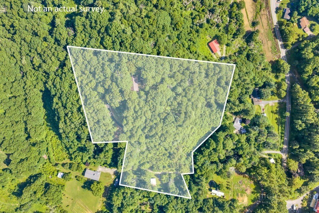 House in Newland, North Carolina, United States 2 - 18296531