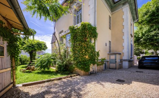 House in Italie-Jacotot, Aix-les-Bains, France 1