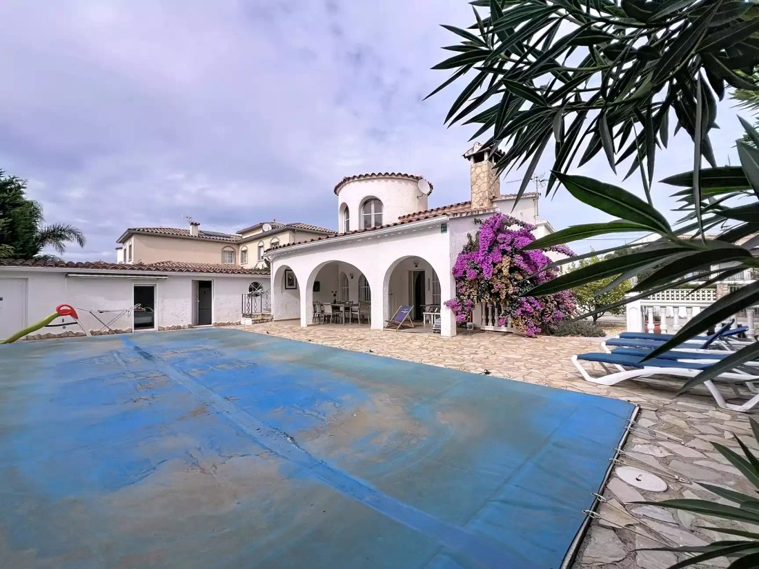 House in Empuriabrava, Catalonia, Spain 4 - 18336225