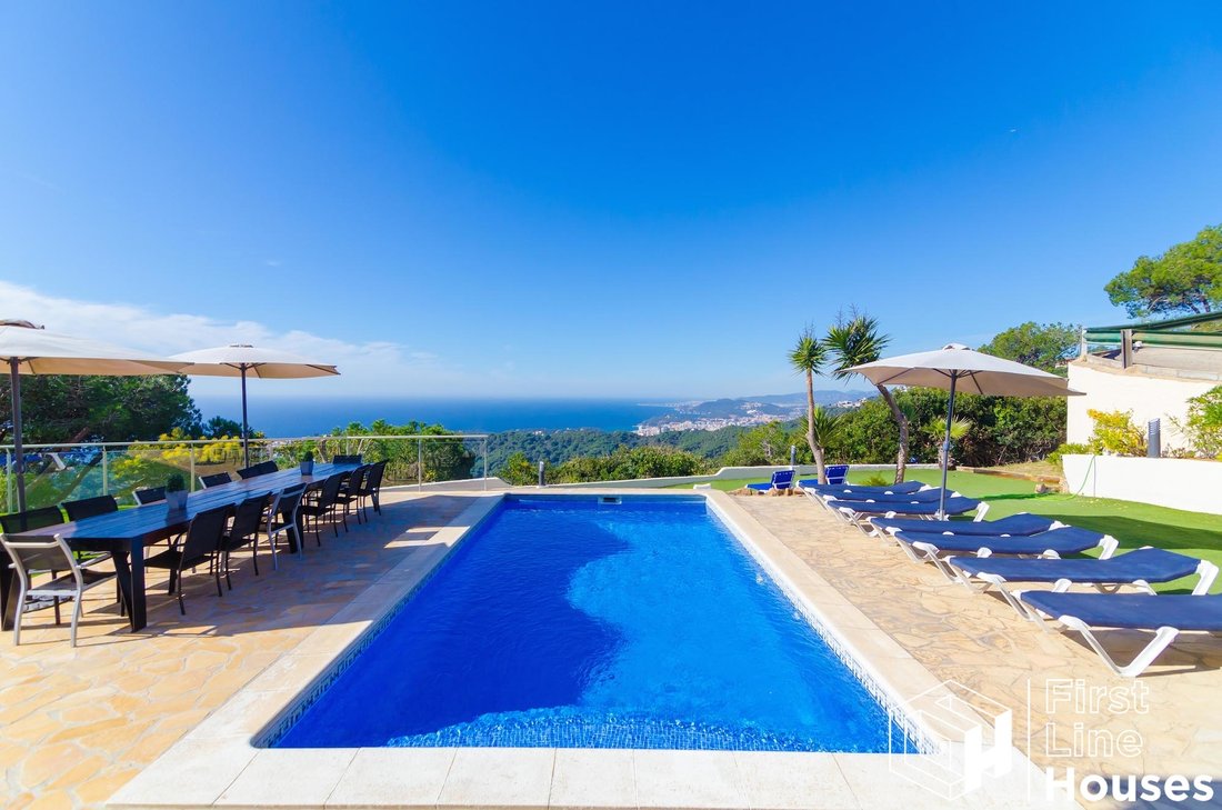 Villa in Lloret de Mar, Catalonia, Spain 3 - 18335248