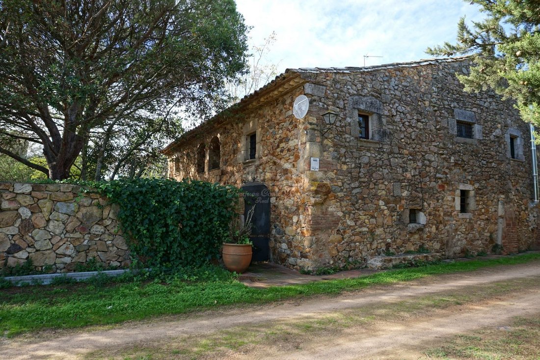 Finca in Llagostera, Catalonia, Spain 5 - 18335701