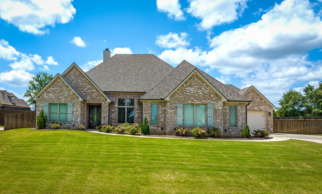 House in Longview, Texas, United States 1 - 18339442