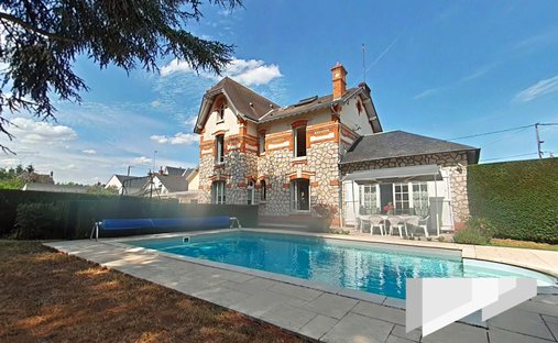 House in Mermoz Clos du Hameau-Vieux Bourg, Saint-Jean-de-Braye, France 1